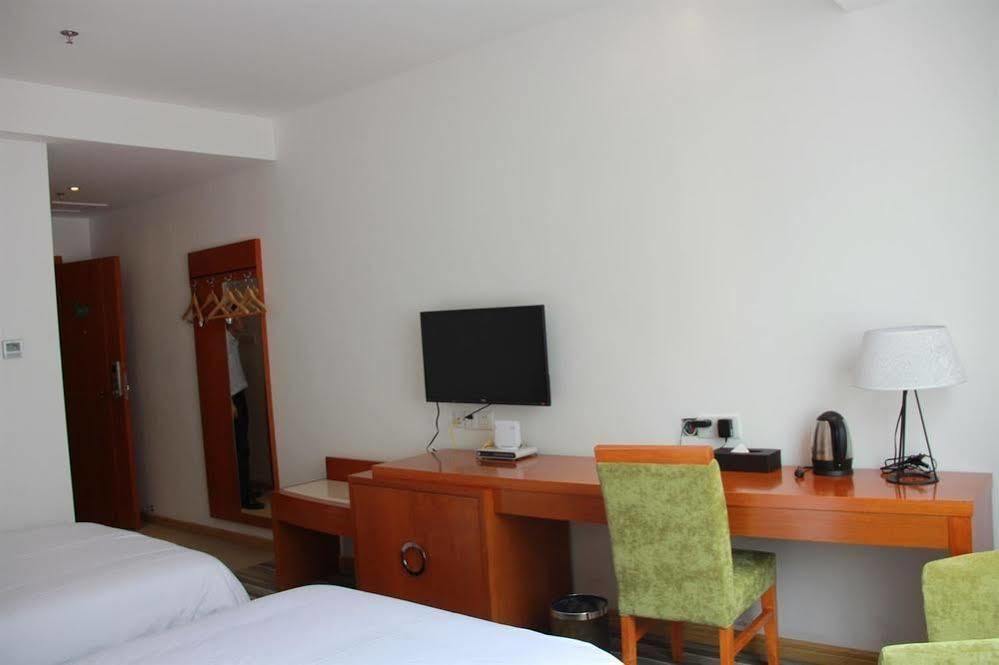 5 Yue Hotel ג'יוג'איגואו מראה חיצוני תמונה