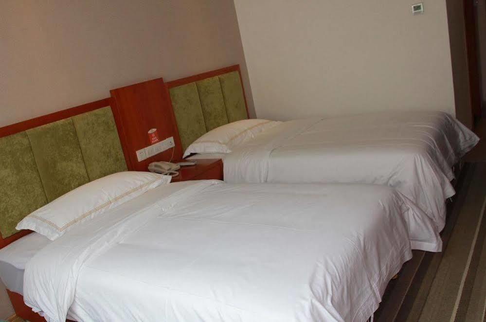 5 Yue Hotel ג'יוג'איגואו מראה חיצוני תמונה